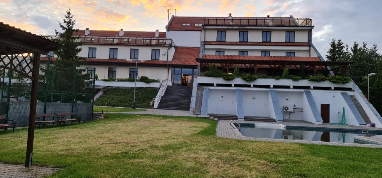 Hotel Berounka Hrebecniky Экстерьер фото